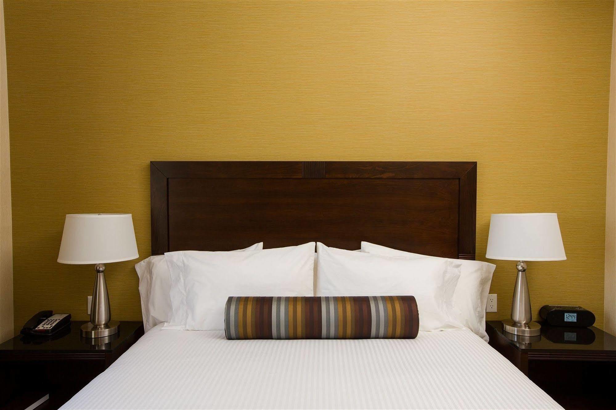 The Oaks Hotel & Suites Paso Robles Eksteriør billede