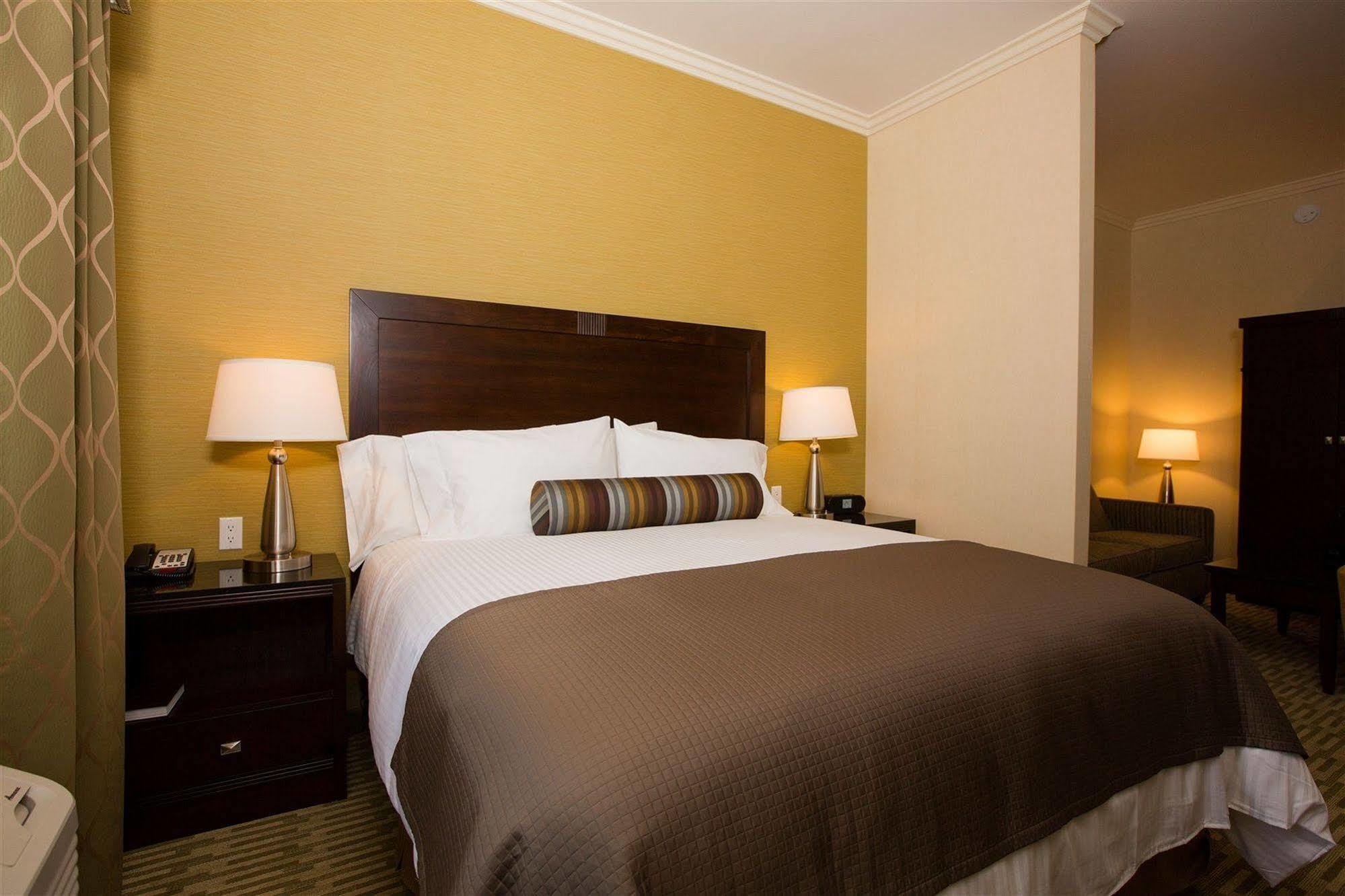 The Oaks Hotel & Suites Paso Robles Eksteriør billede